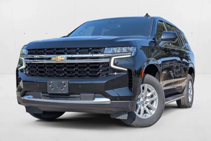 2024 Chevrolet Tahoe LS photo 1