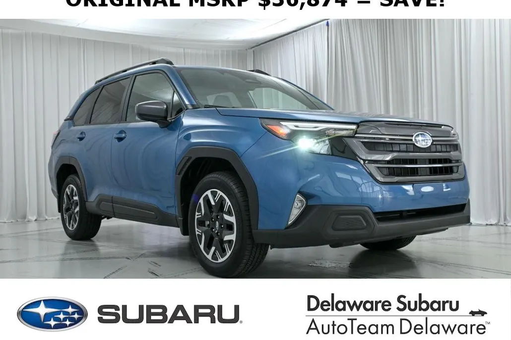2025 Subaru Forester Premium photo 1