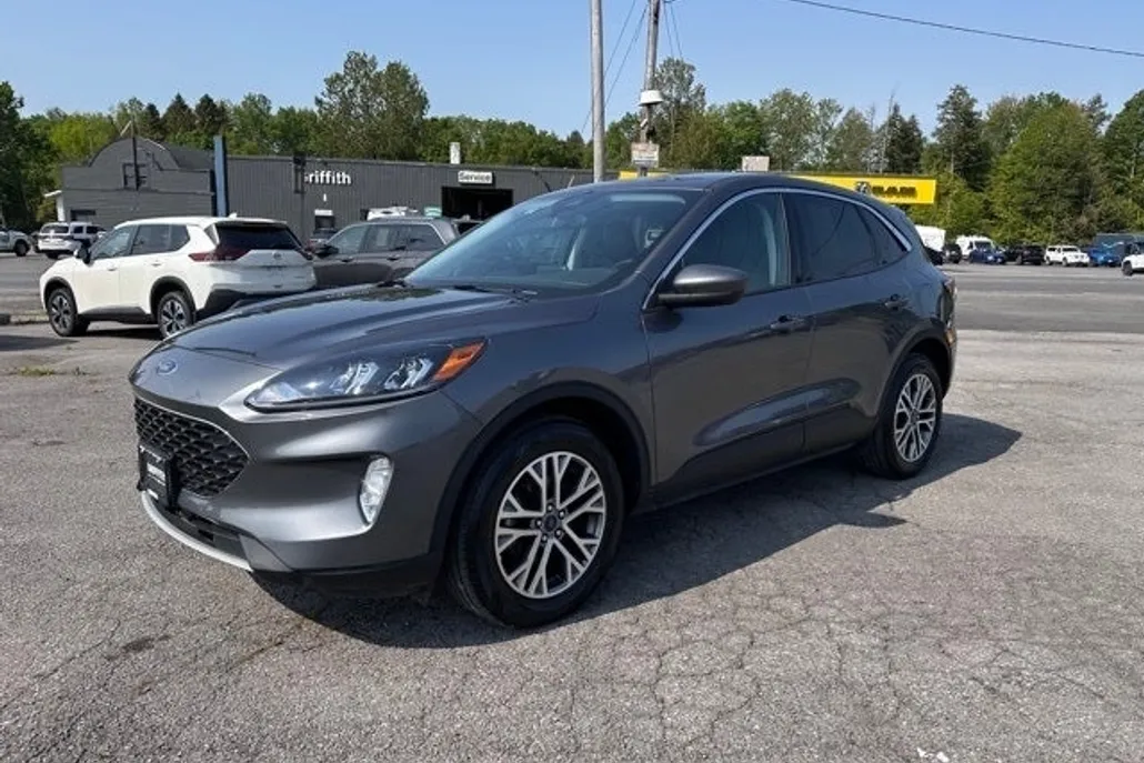 2022 Ford Escape SEL photo 1