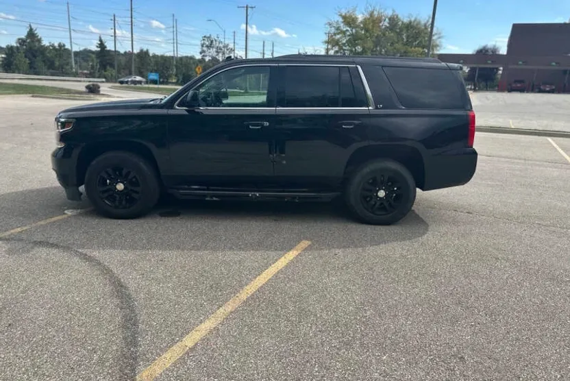 2015 Chevrolet Tahoe LT photo 1