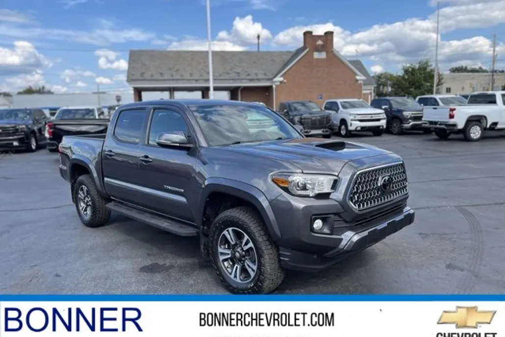 2019 Toyota Tacoma SR photo 1