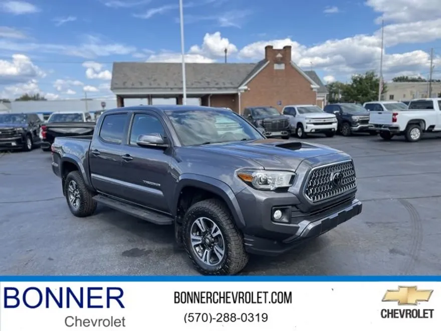 2019 Toyota Tacoma SR photo 1