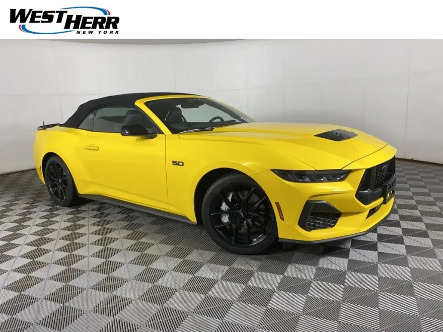 2024 Ford Mustang GT Premium Convertible photo 1