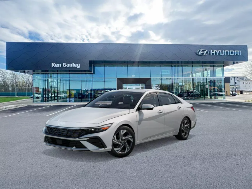 2025 Hyundai Elantra Limited photo 1