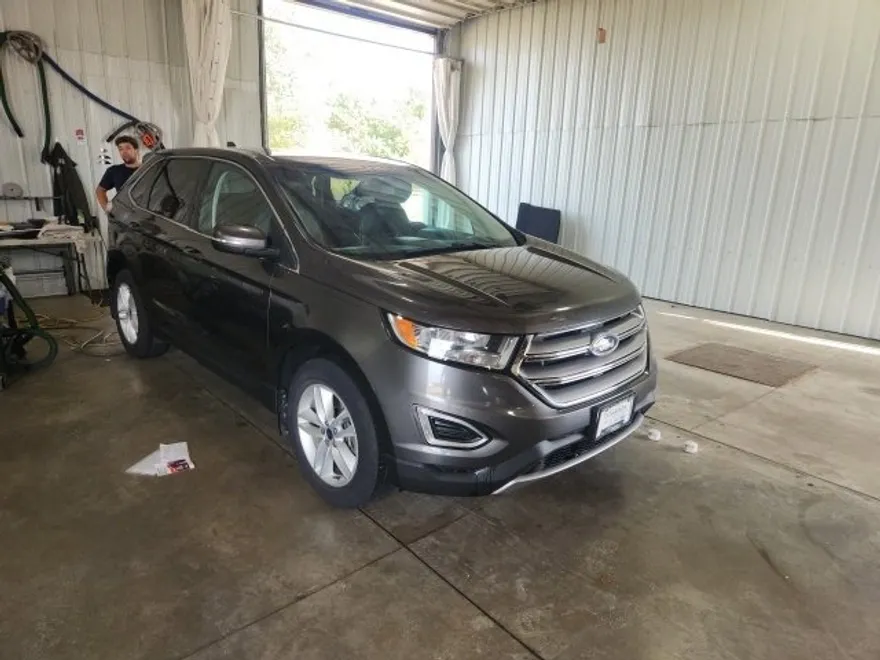 2015 Ford Edge SEL photo 1