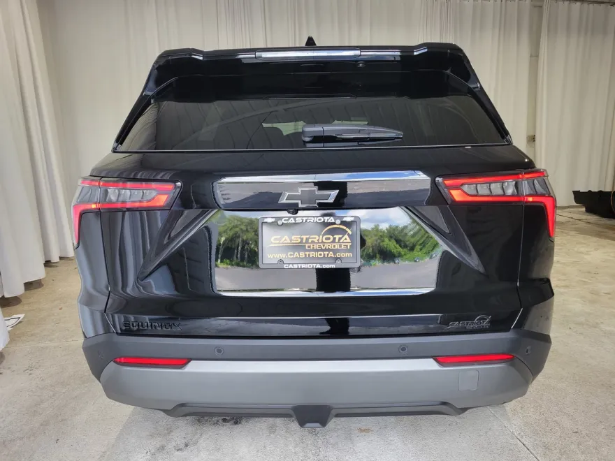 2026 Chevrolet Equinox photo 1
