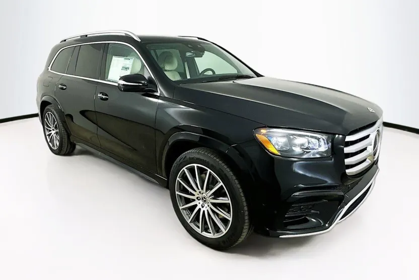 2025 Mercedes Benz GLS 450 4MATIC photo 1
