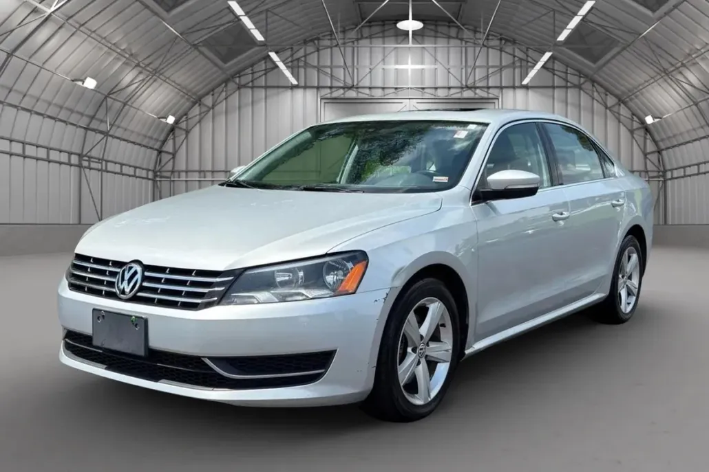 2013 Volkswagen Passat TDI photo 1