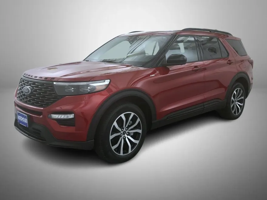 2023 Ford Explorer ST-Line photo 1