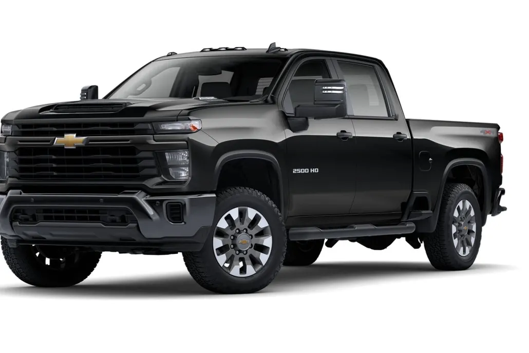 2025 Chevrolet Silverado 2500HD Custom photo 1