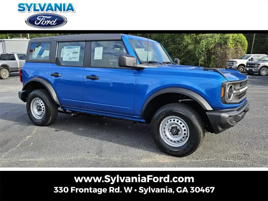 2025 Ford Bronco Base photo 1