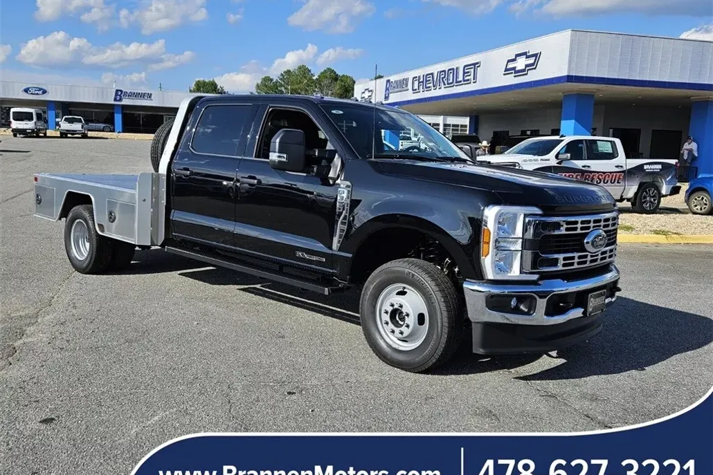 2024 Ford F-350 photo 1