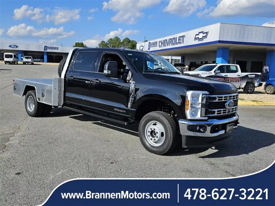 2024 Ford F-350 photo 1