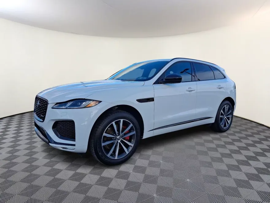 2024 Jaguar F-PACE P400 R-Dynamic S photo 1