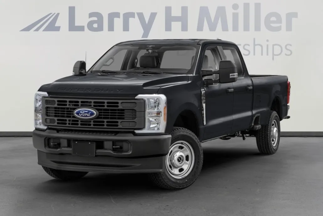 2026 Ford F-350 Platinum photo 1
