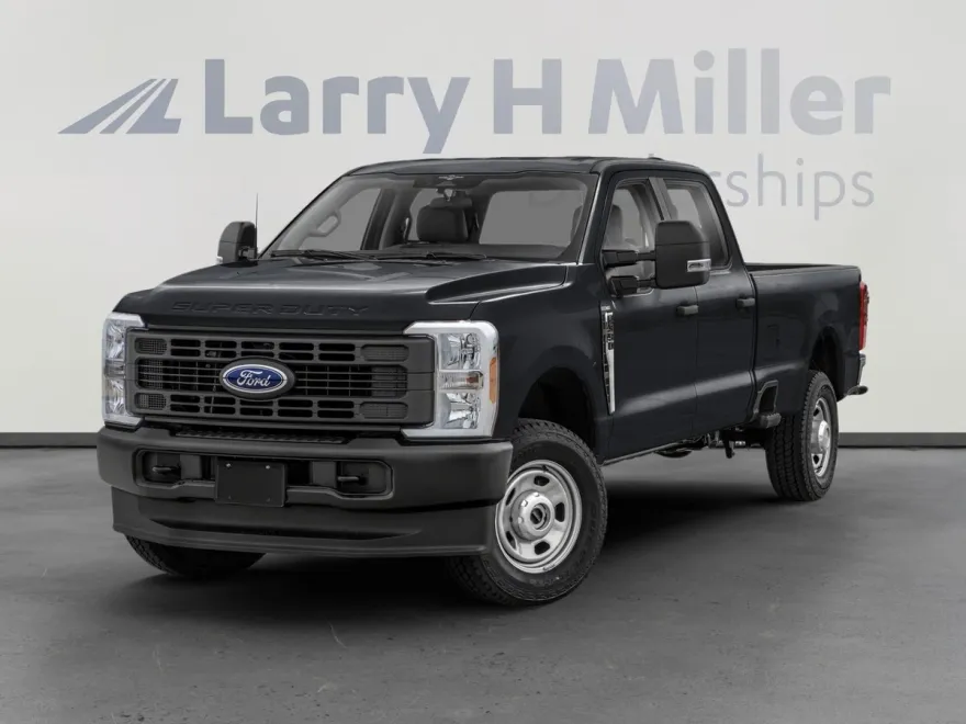2026 Ford F-350 Platinum photo 1