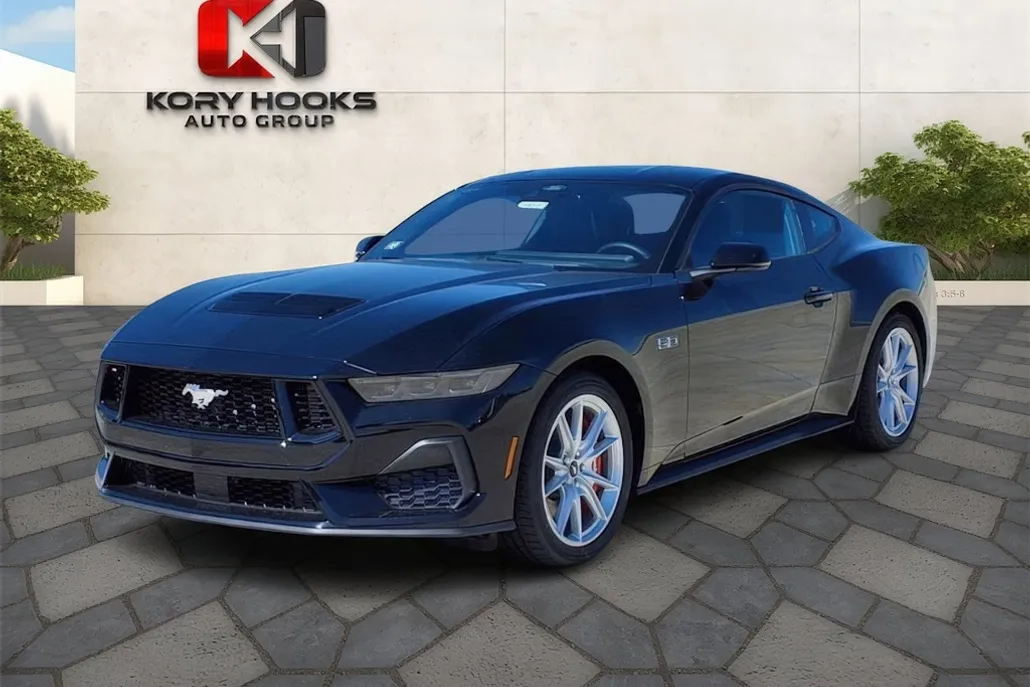 2025 Ford Mustang GT Premium photo 1