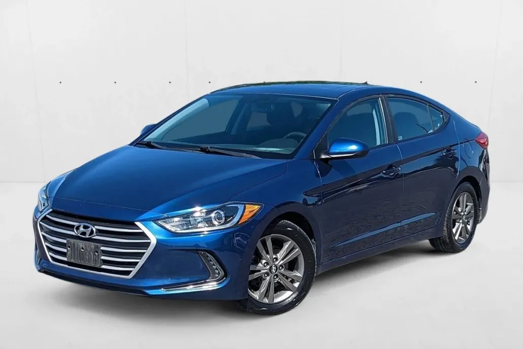 2017 Hyundai Elantra Value Edition photo 1