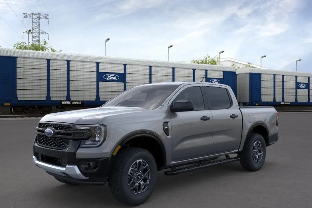 2025 Ford Ranger XLT photo 1