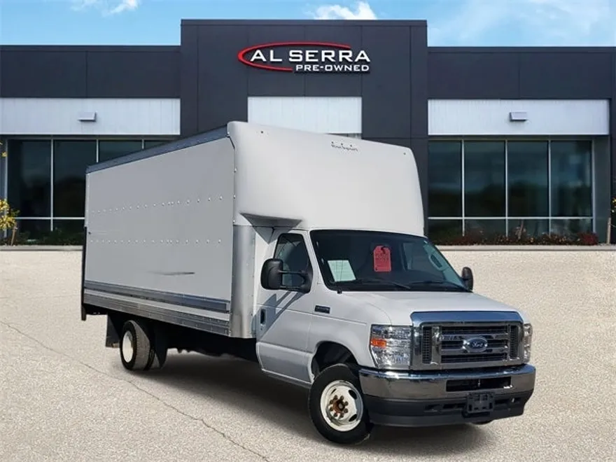 2022 Ford E-450 photo 1