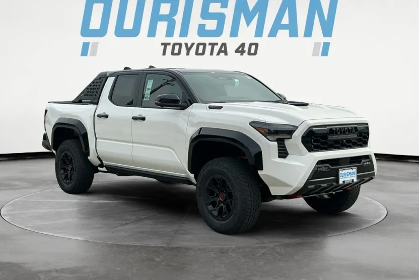 2025 Toyota Tacoma TRD Pro Double Cab photo 1