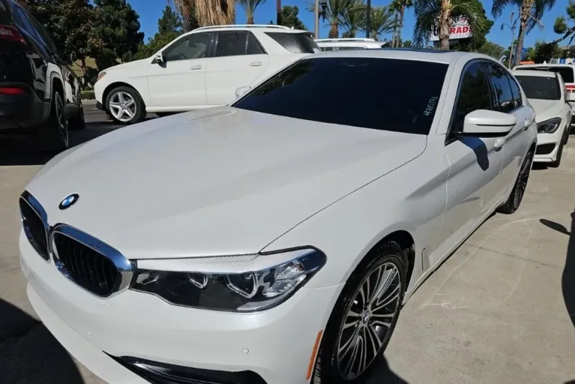 2020 Bmw 530i xDrive Sedan photo 1