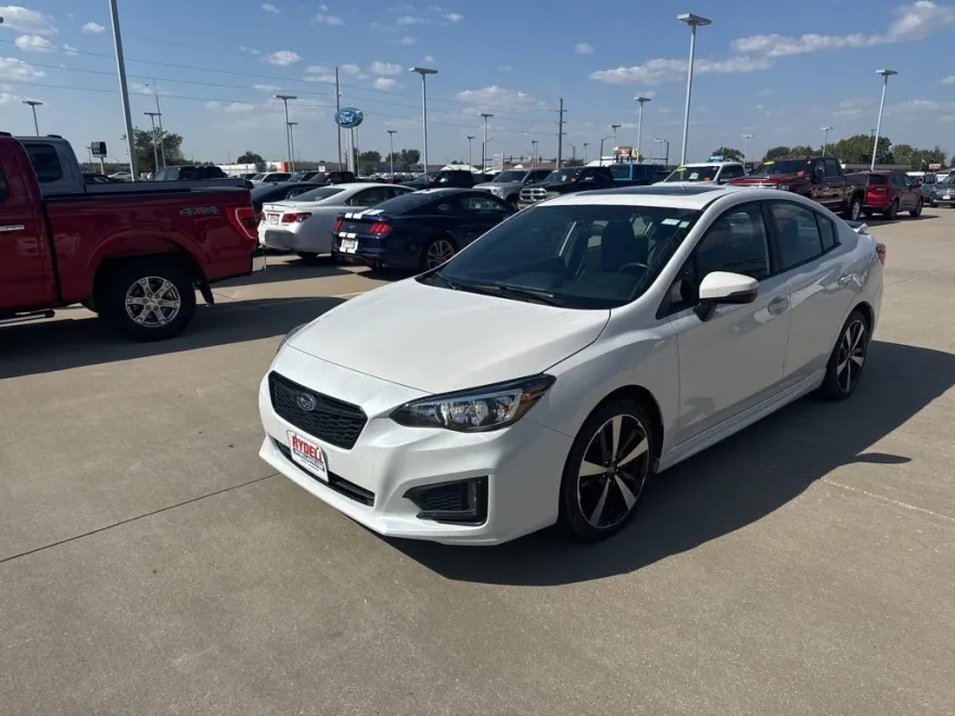 2019 Subaru Impreza 2.0i Sport photo 1