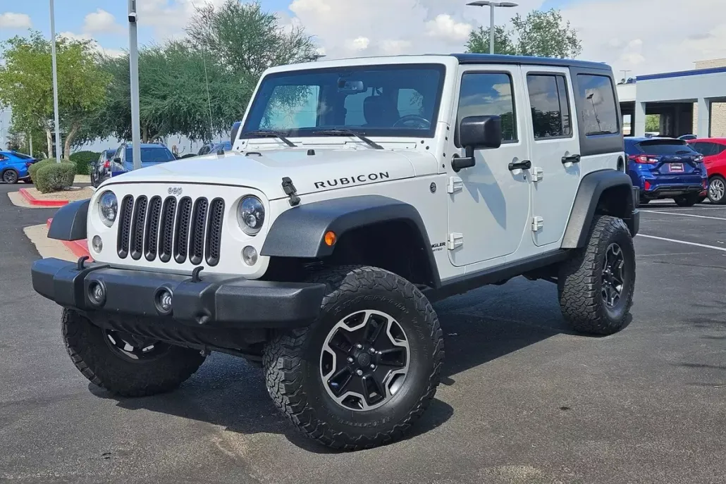2015 Jeep Wrangler Unlimited Rubicon photo 1