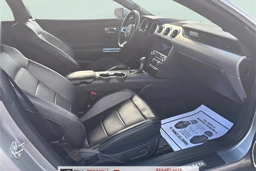 2022 Ford Mustang EcoBoost Premium Convertible photo 1