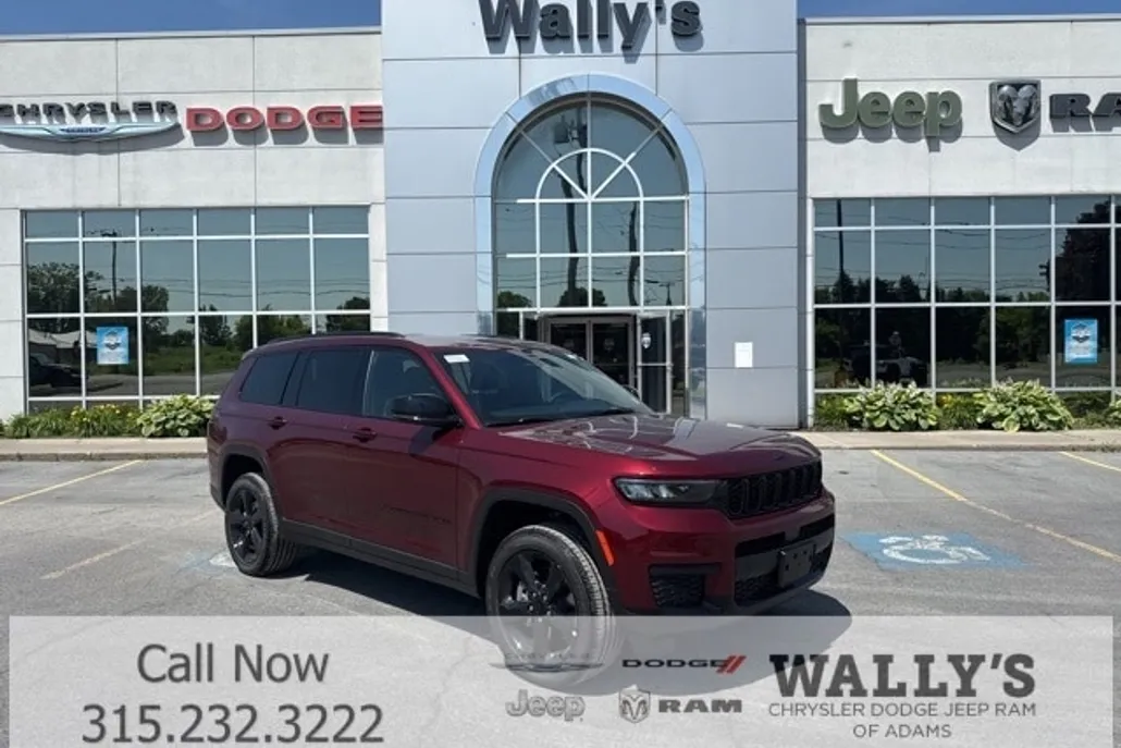 2025 Jeep Grand Cherokee Altitude photo 1