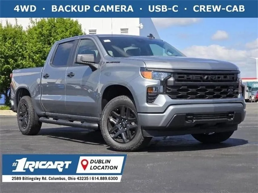 2024 Chevrolet Silverado 1500 Custom photo 1