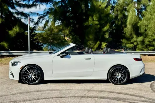2022 Mercedes Benz E 450 Cabriolet photo 2