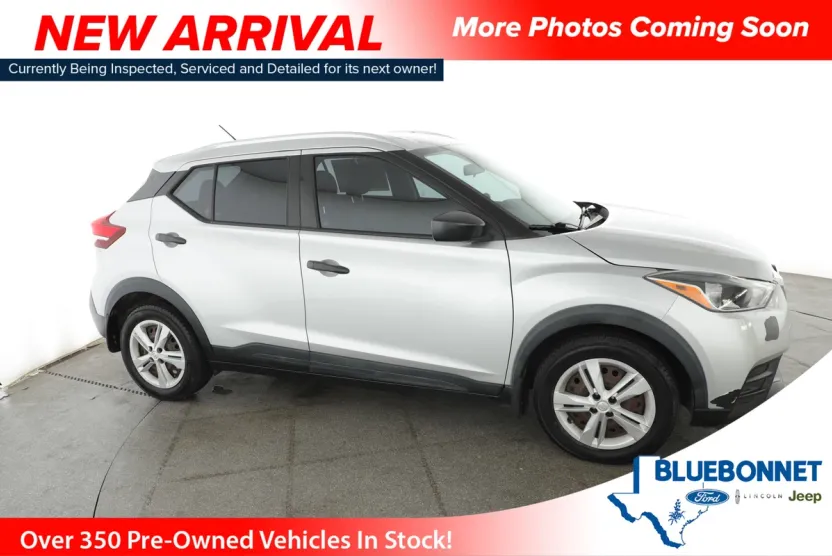 2018 Nissan Kicks S photo 1