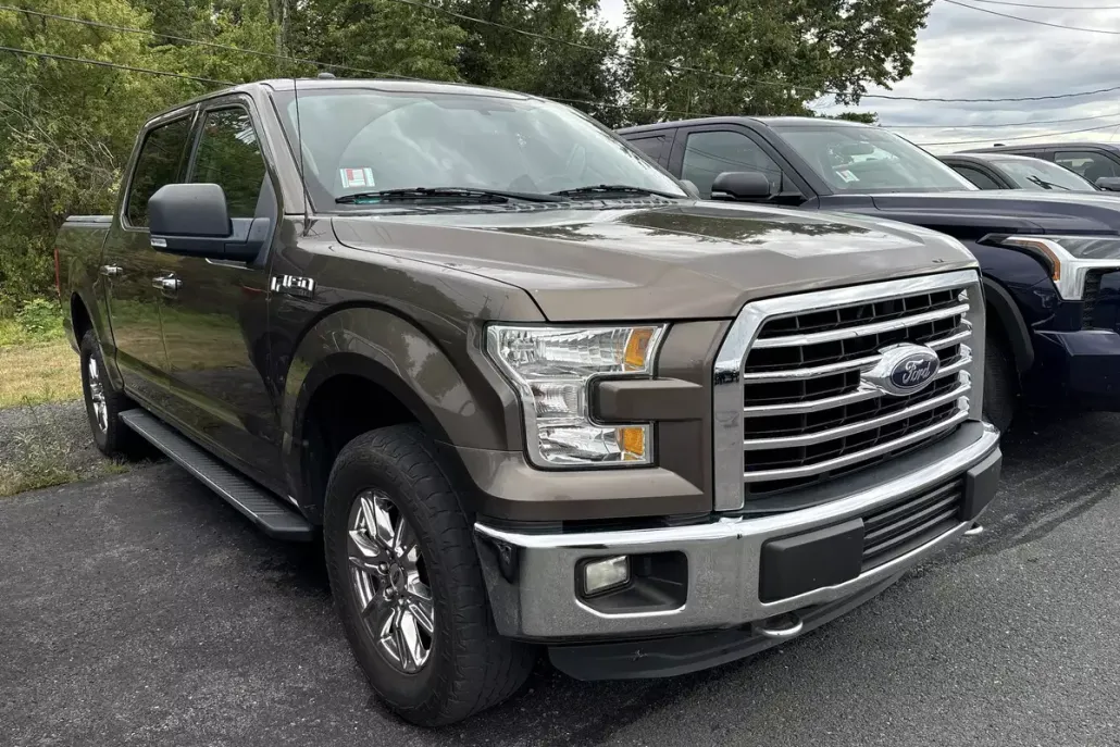 2015 Ford F-150 XLT photo 1