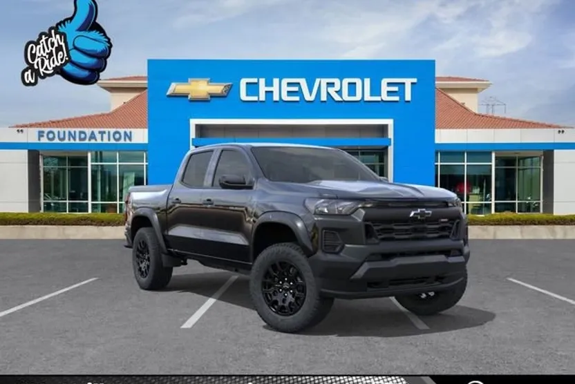 2026 Chevrolet Colorado Trail Boss photo 1