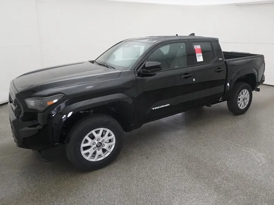 2025 Toyota Tacoma SR5 Double Cab photo 1