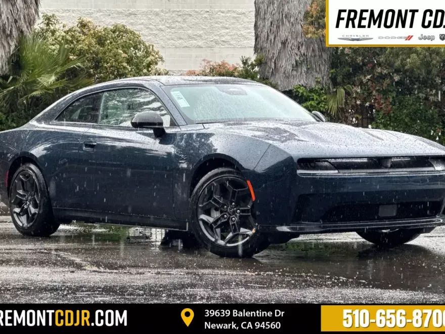 2025 Dodge Charger R/T photo 1