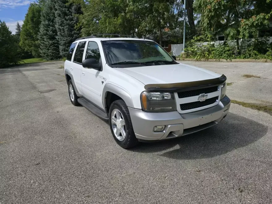 2008 Chevrolet Trailblazer LT2 photo 1