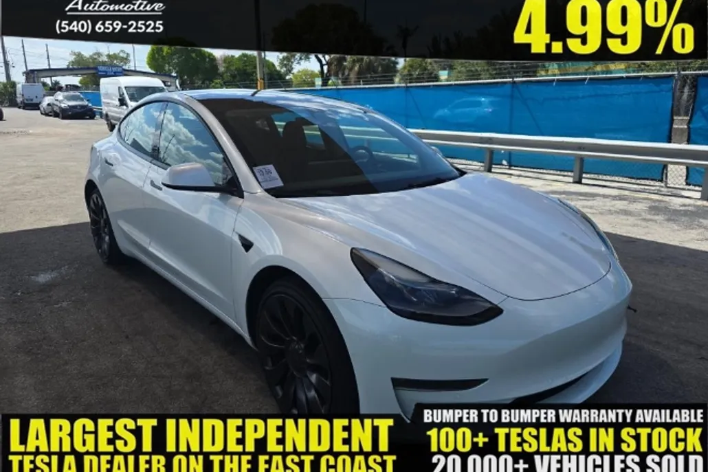 2022 Tesla Model 3 Performance photo 1