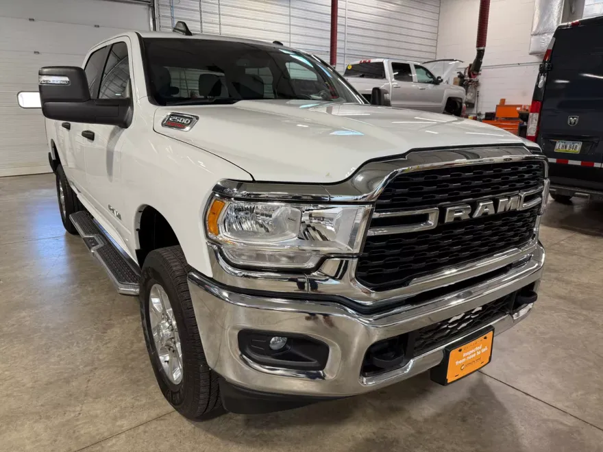 2024 Ram 2500 Big Horn photo 1