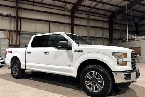 2016 Ford F-150 XLT photo 3