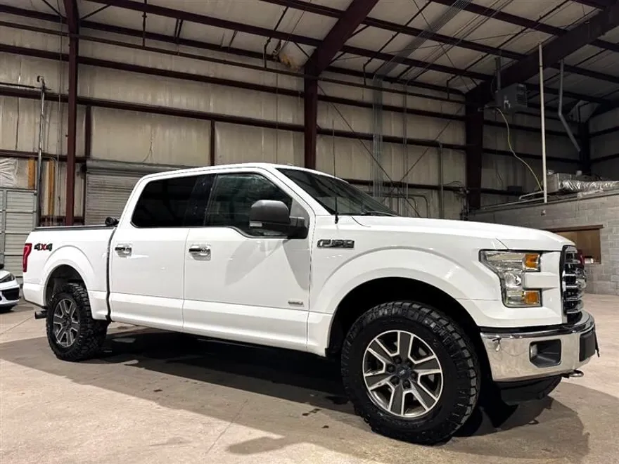 2016 Ford F-150 XLT photo 3