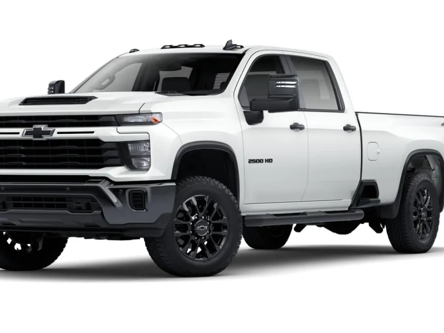2025 Chevrolet Silverado 2500HD Custom photo 1