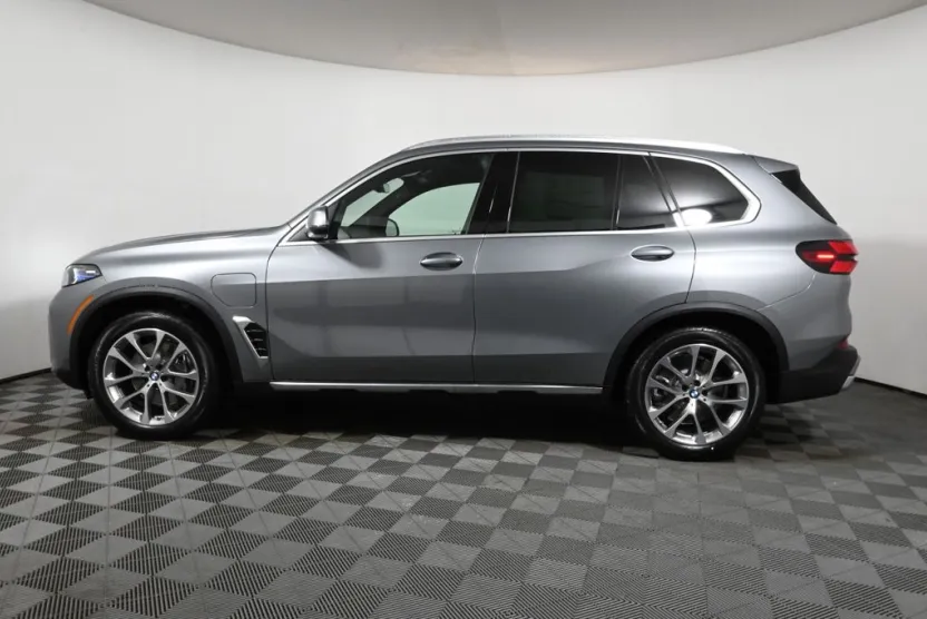 2026 Bmw X5 xDrive50e photo 1