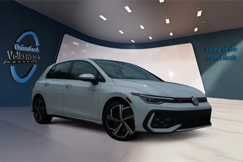 2025 Volkswagen Golf GTI SE photo 1