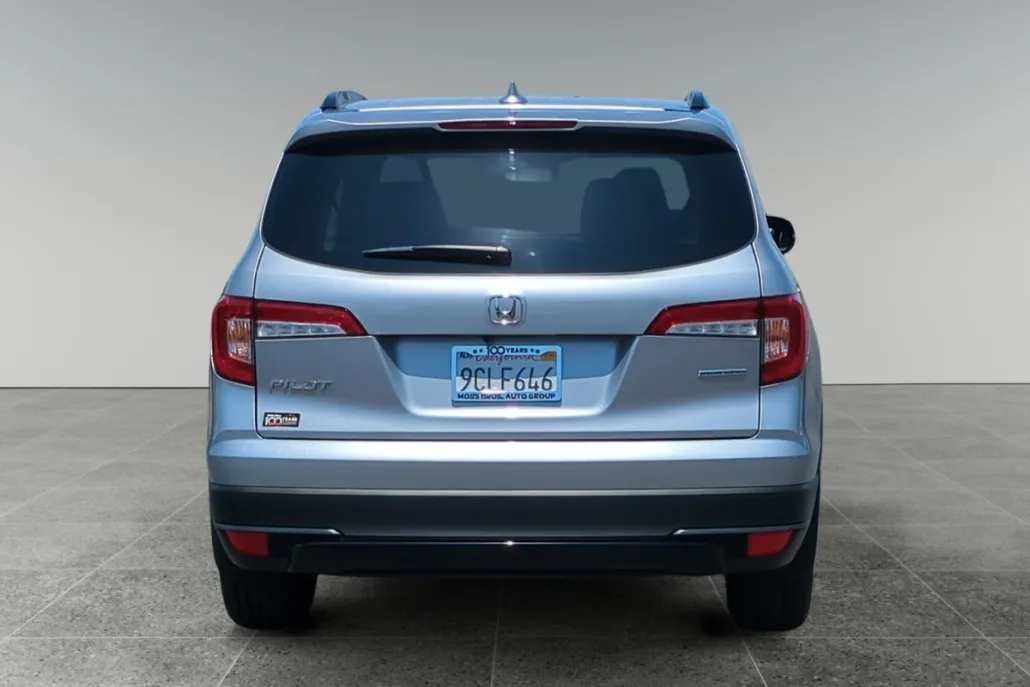 2022 Honda Pilot Special Edition photo 1