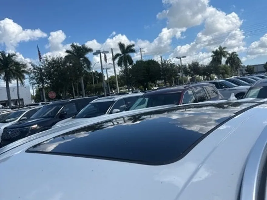 2022 Lincoln Aviator Reserve photo 1
