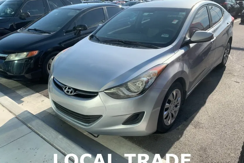 2013 Hyundai Elantra GLS photo 1