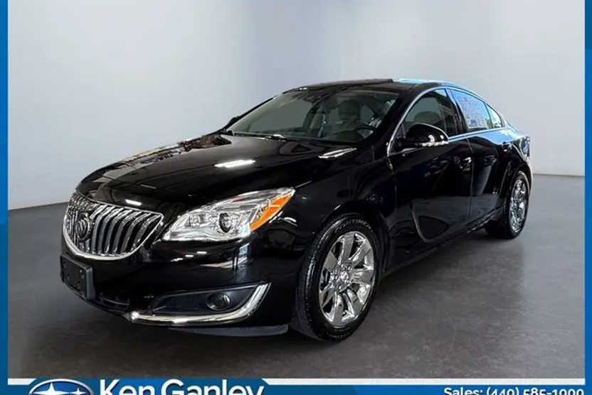 2017 Buick Regal Premium II photo 1