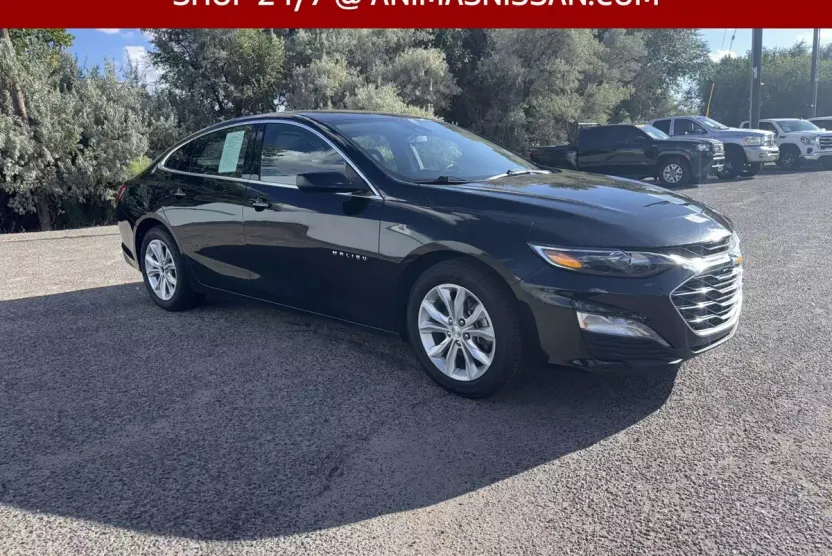 2023 Chevrolet Malibu 1LT photo 1